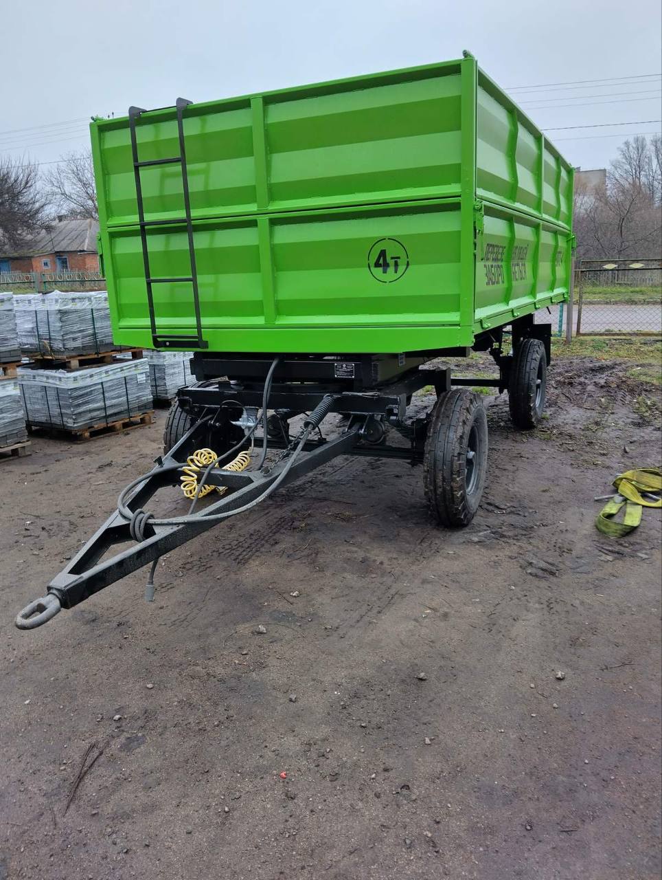 Відвантаження дуже гарного причіпа 2ПТС-4